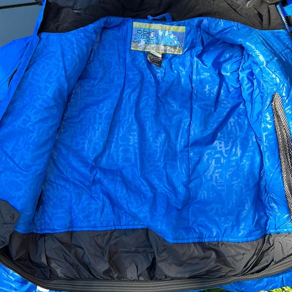 Obermeyer junior ski jacket. Size 14 - Picture 11 of 12